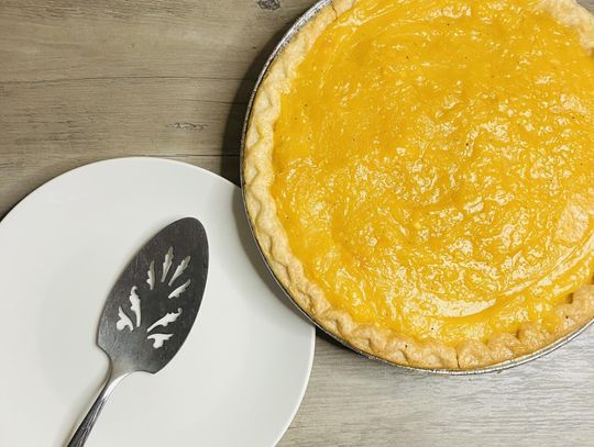 Food For Thought : Cantaloupe Pie Ala Texas and Pacific- As featured on food.com from Dinner at the Diner - Great  Railroad Recipes