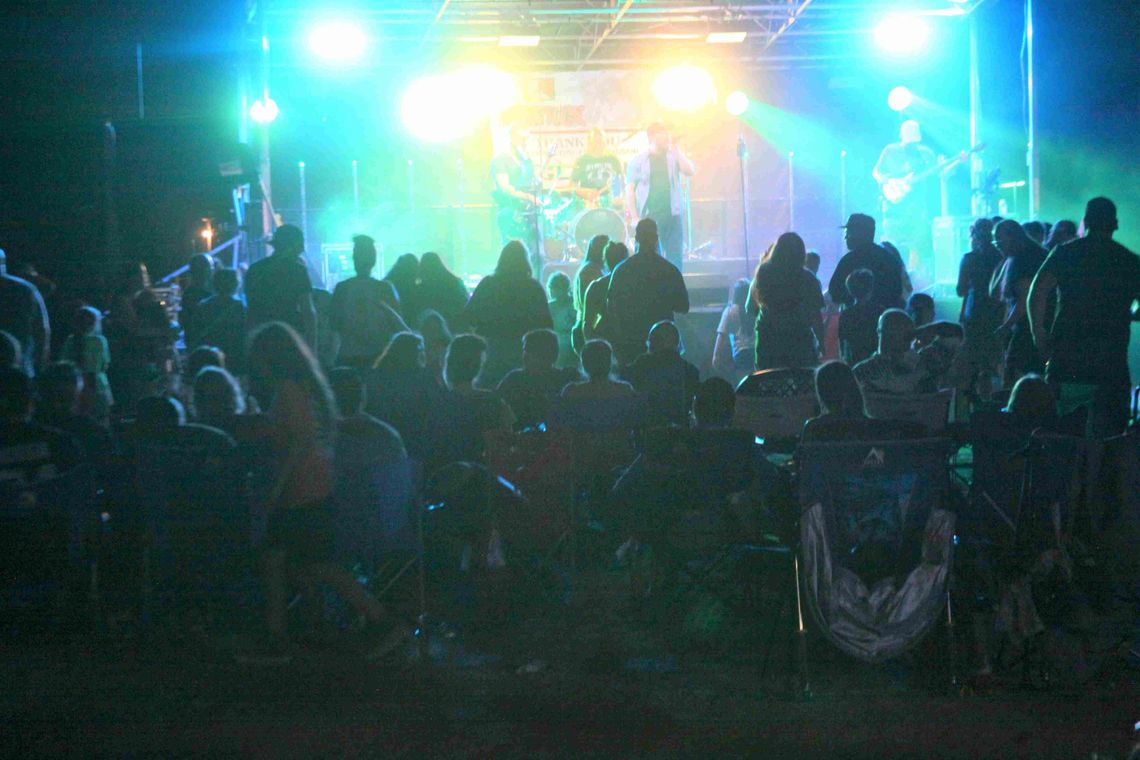Fernstock Dinner sold out; Community invited to free concert